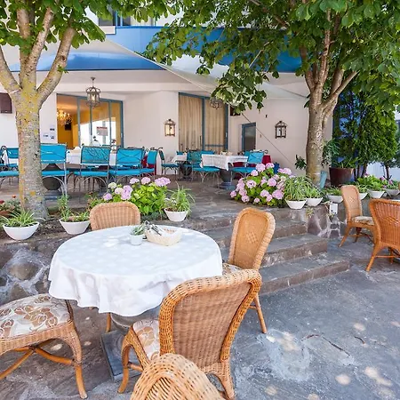 Merlin Club Hotel Lozenets