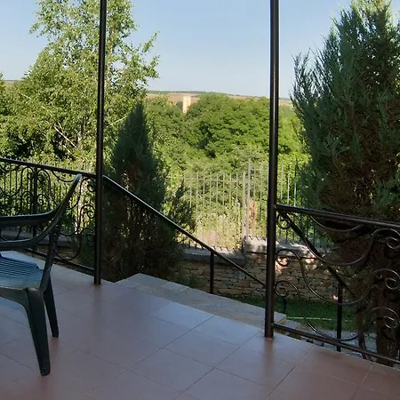 Merlin Club فندق