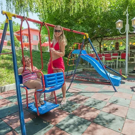 Merlin Club לוזנטס